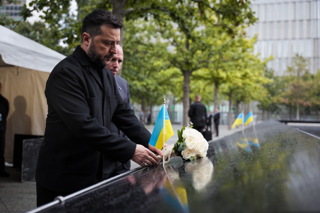  Зеленський у Нью-Йорку вшанував пам’ять загиблих під час терактів 11 вересня 