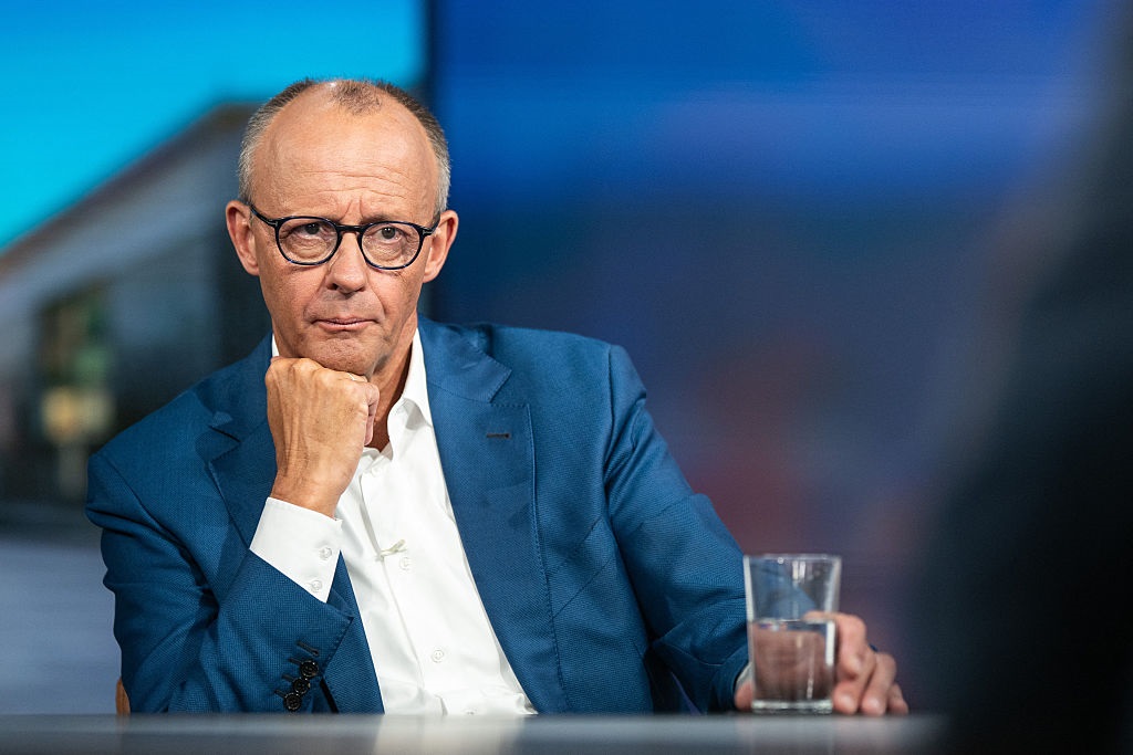 Мерц обвинил AfD в оправдании российской агрессии против Украины 