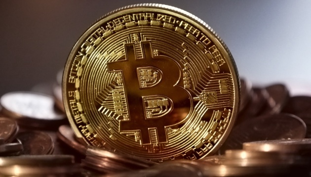  Біткойн піднявся вище $70 тисяч уперше з травня 