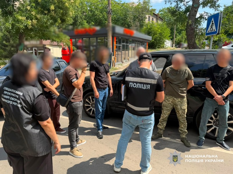  На Одещині посадовця ТЦК затримали за хабар у 500 літрів дизпалива 