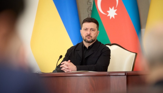  Україна готова до тристоронніх переговорів з РФ в Азербайджані - Зеленський 