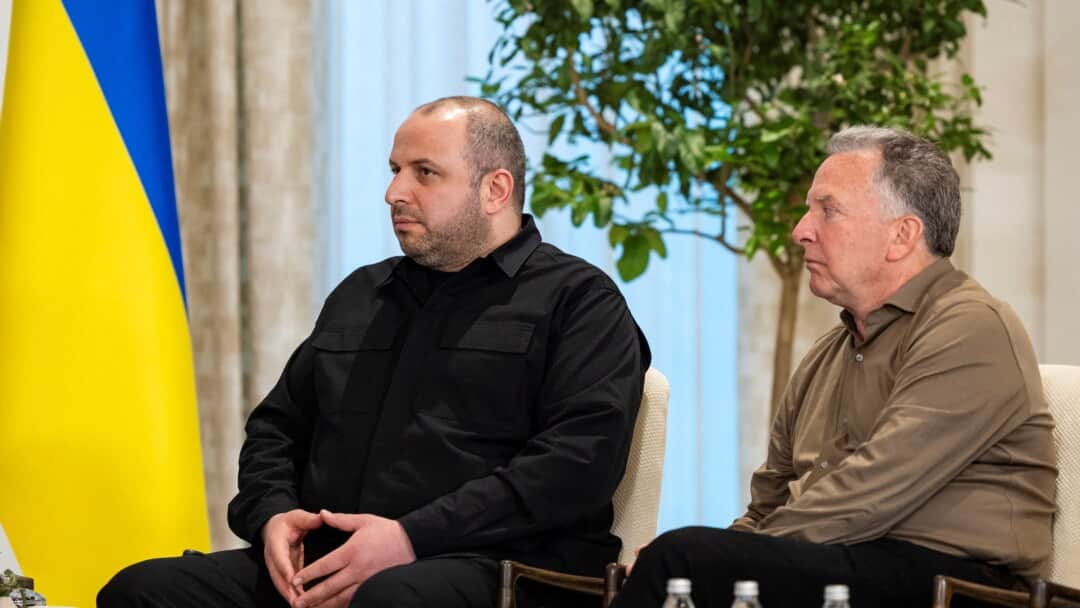  Віткофф та Умєров розповіли результати другого дня переговорів у США 
