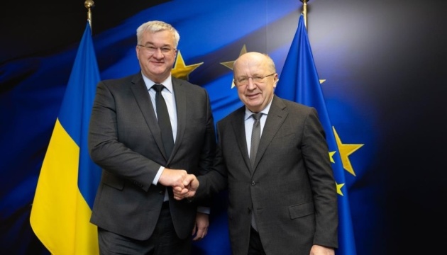  Сибіга: Україна готова сприяти довгостроковій обороні Європи 