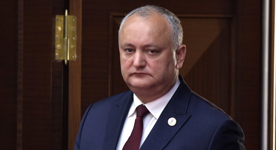 Молдовський Додон публічно привітав Путіна з днем народження 