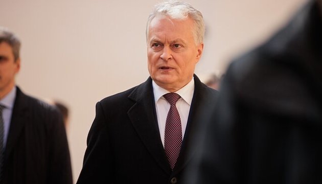  Президент Литви заявив про необхідність впровадити загальний призов 