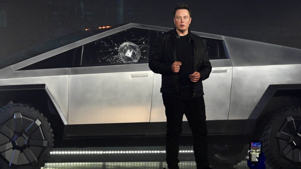  Tesla скорочує виробництво Cybertruck через значне падіння продажу цієї моделі 