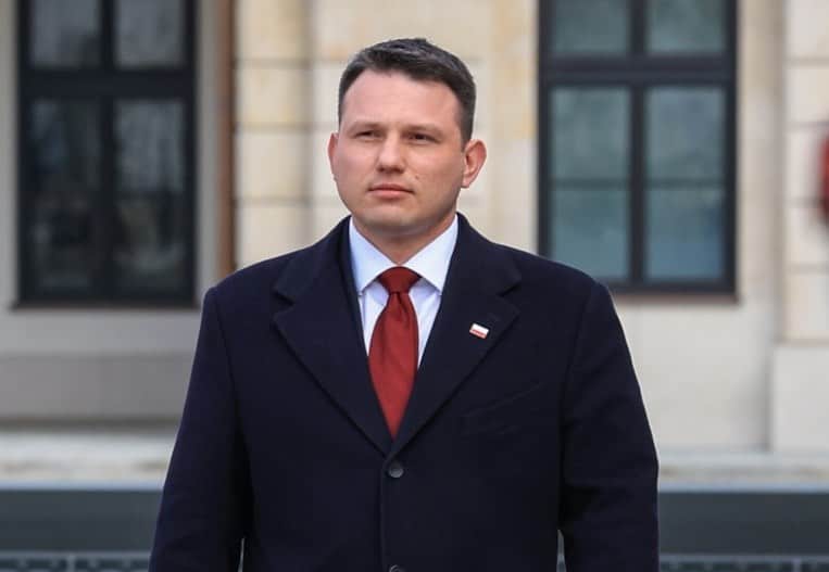  Ультраправий кандидат у президенти Польщі зустрівся з Дудою – разом покритикували уряд 