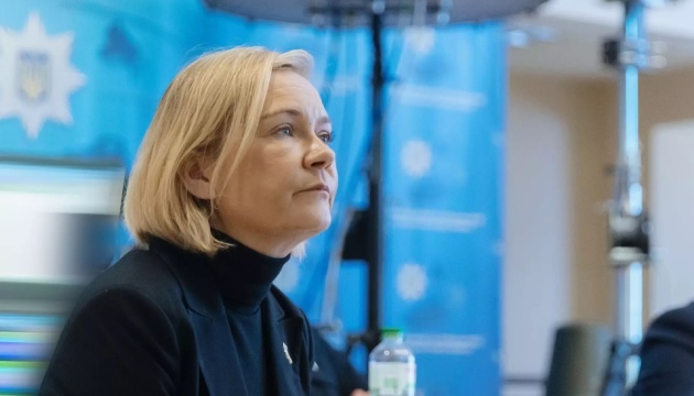  В Україну прибула міністерка внутрішніх справ Фінляндії 
