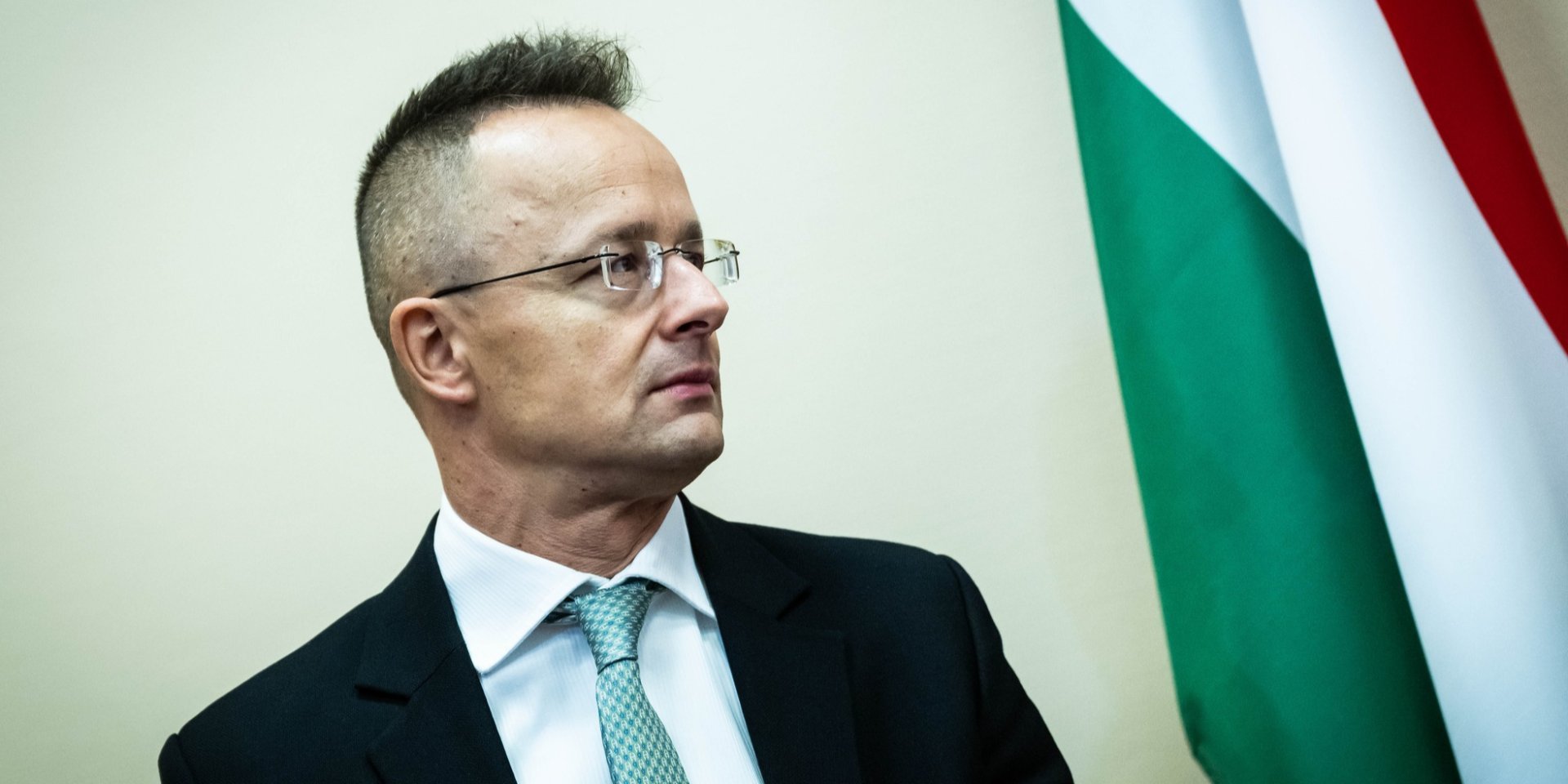  Сійярто накинувся на главу МЗС Польщі, який вступив у суперечку з Маском 
