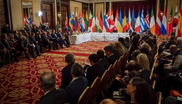 Зеленський заявив, що важливі переговори з Трампом будуть можливі після інавгурації 