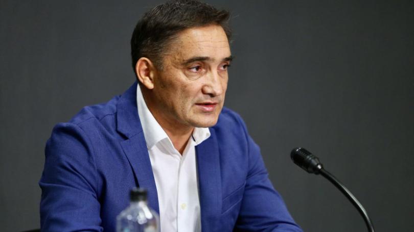  Опонент Санду відповів, як будуватиме відносини з Україною, якщо стане президентом 