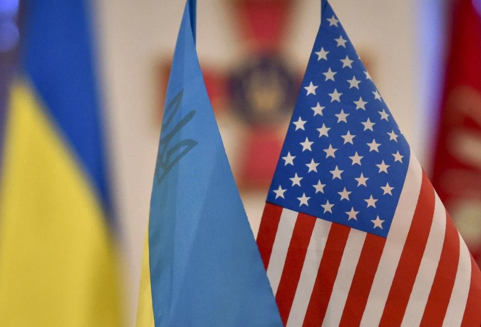 У США значно збільшилася кількість прихильників військової допомоги Україні, - опитування FOX News 