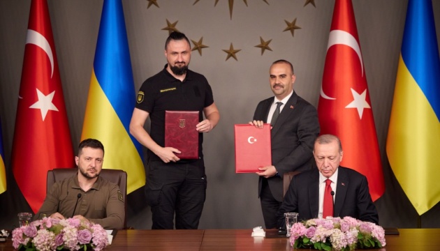  Україна й Туреччина підписали Меморандум про взаєморозуміння у стратегічних галузях 