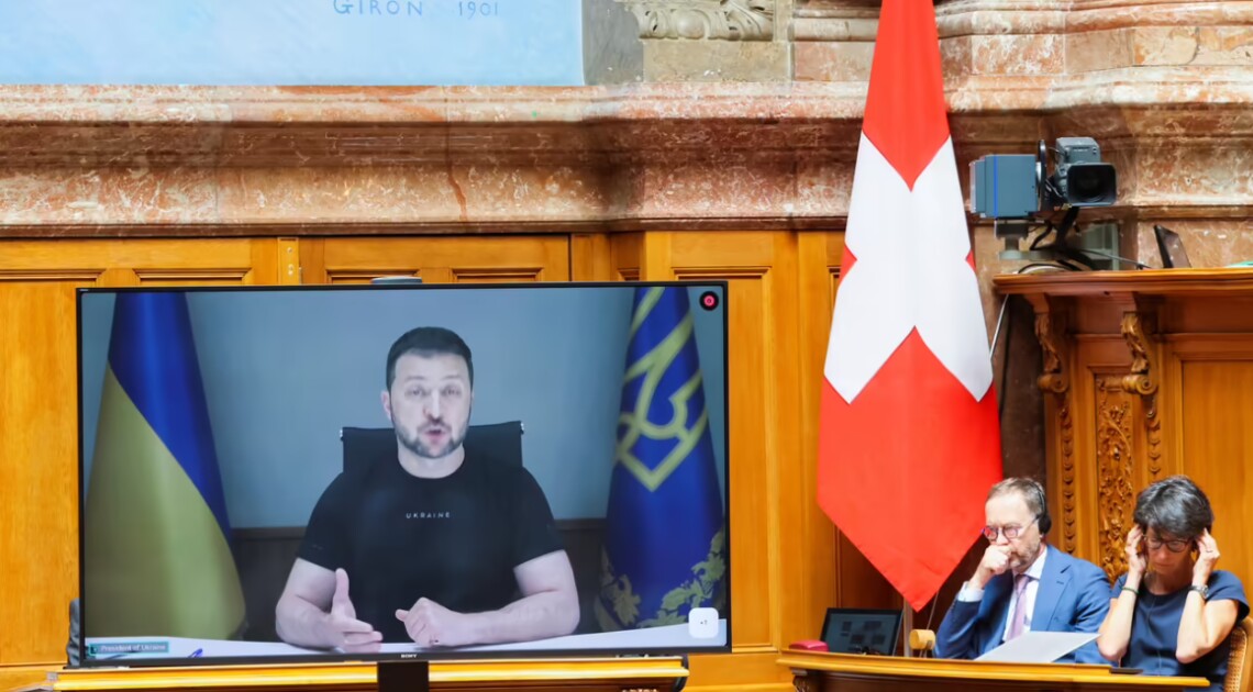  Зеленський закликав парламент Швейцарії дозволити реекспорт зброї в Україну 