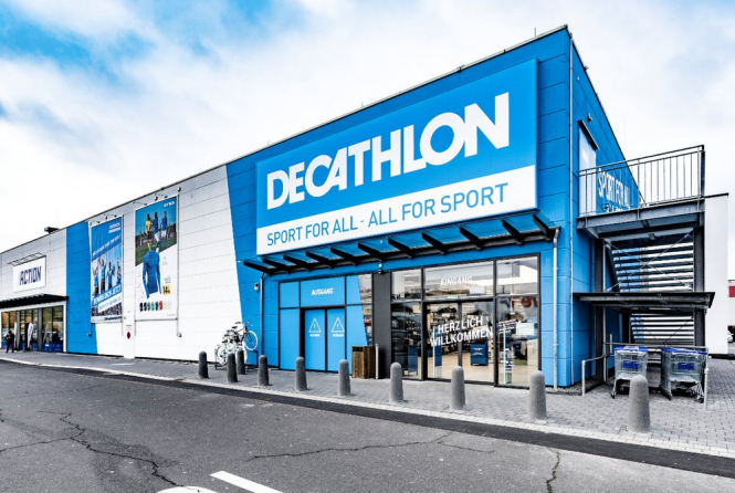  Російські активи Decathlon можуть придбати покупці російських магазинів Reebok і Zara 