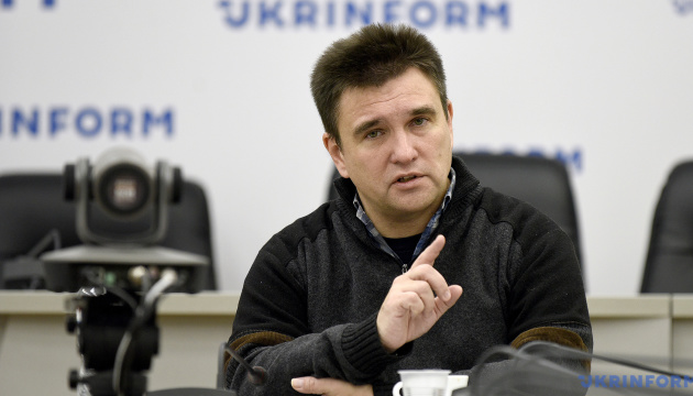  Меркель двічі відмовлялася від збереження участі США у переговорах щодо війни в Україні - Клімкін 