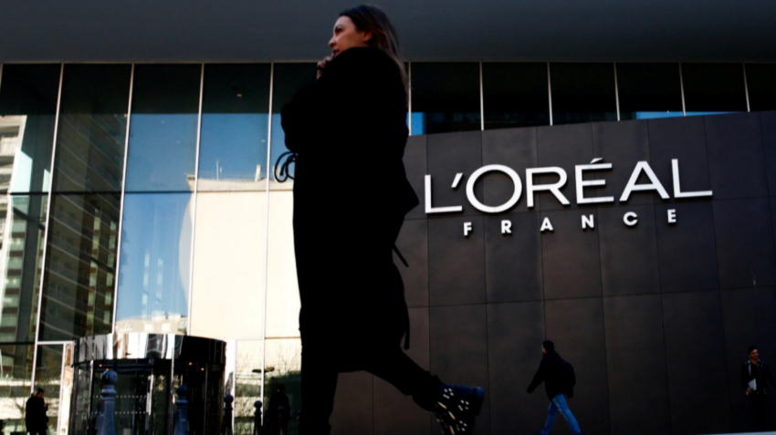  В уряді РФ кажуть, що виробник косметики L'Oreal відновить поставки в Росію 