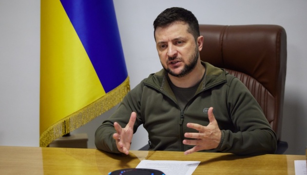  Zelensky - to West: Putin is strengthening his troops. He will not stop in Ukraine. We need weapons 