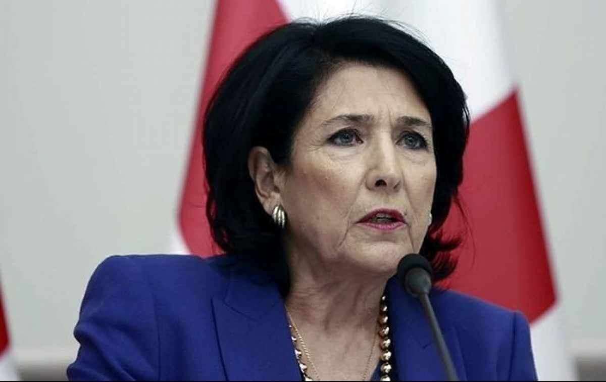  Президент Грузии об отзыве посла из Украины: Наша реакция на назначение Саакашвили была нормальной  