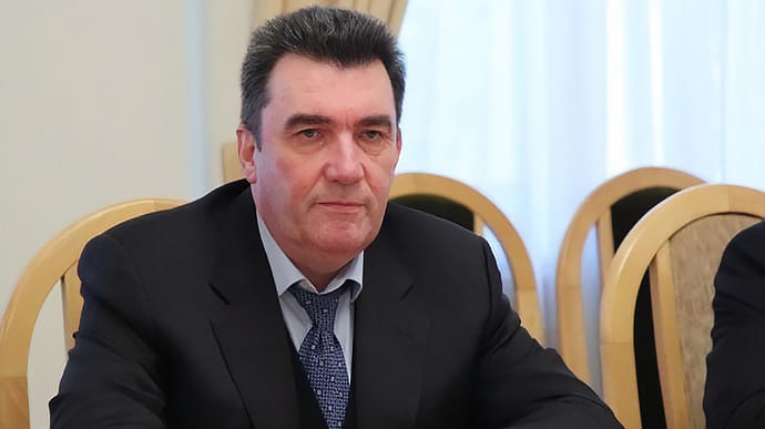   Данілов: Україна повертатиме тимчасово окуповані території виключно мирним шляхом 