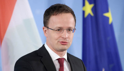 Сійярто розкритикував президента Чехії за його минуле