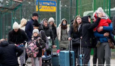 ЗМІ: ЄС планує перегляд конвенції про біженців для спрощення депортації шукачів притулку