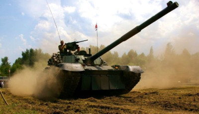 Польща надала Україні танки PT-91 Twardy