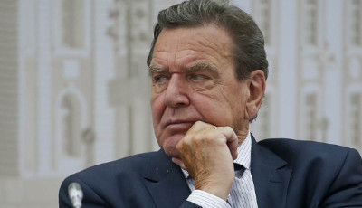 Близького до Путіна ексканцлера Німеччини не запросили на ювілей власної партії