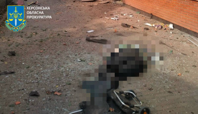 Окупанти вдарили по центру Херсона, загинуло шестеро цивільних - розпочато розслідування