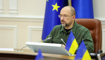 Україна зекономить до 200 млрд грн через відтермінування виплат кредиторам, - Шмигаль