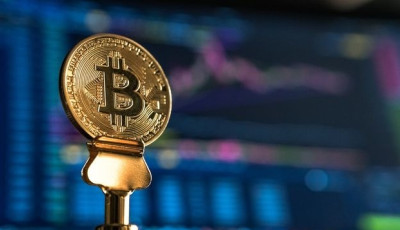 Біткойн уперше за сім місяців упав нижче $90 тисяч
