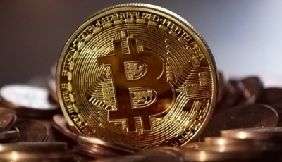 Біткойн піднявся вище $70 тисяч уперше з травня
