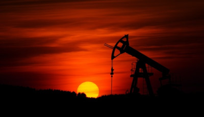 Нафта дорожчає на тлі додаткових фінансових стимулів у Китаї