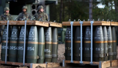 Більшість американців підтримують продовження надання зброї Україні