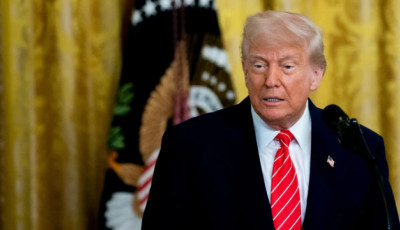 Трамп задекларував дохід у $600 мільйонів від криптовалюти, бізнесу, продажу Біблії та кросівок - Reuters