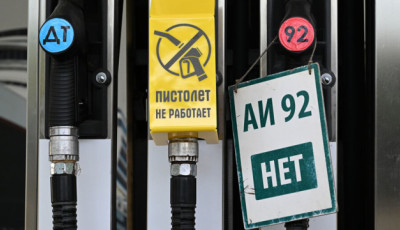 Дефіцит бензину в Росії уже перевищує 30% - експерт