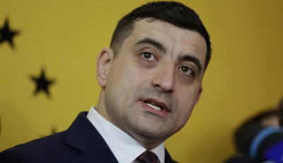 Проросійський кандидат у президенти Румунії проти постачання зброї Україні