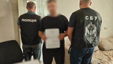 На Львівщині затримали сімох учасників схеми з оформлення фіктивної непридатності до служби