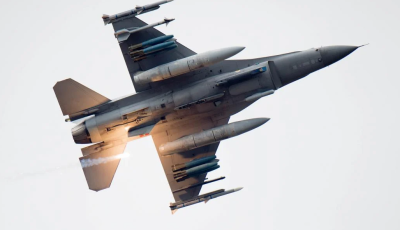 Шалений успіх Путіна: генерал США сказав, хто затягує навчання на F-16