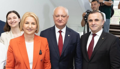 У Молдові зареєстрували проросійський блок експрезидента Додона