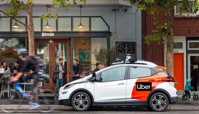 Uber вкладе $300 млн у виробника електромобілів Lucid: запустить сервіс роботаксі