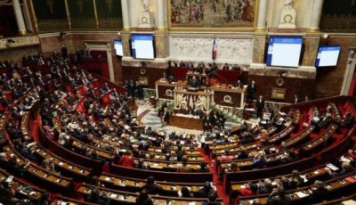 Стефанчук у парламенті Франції закликав надати танки й літаки та визнати Голодомор геноцидом