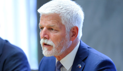 Президент Чехії в неділю вранці почав післявиборчі консультації з лідерами партій