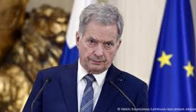 Експрезидент Фінляндії вважає, що ЄС має говорити з РФ напряму, як Трамп